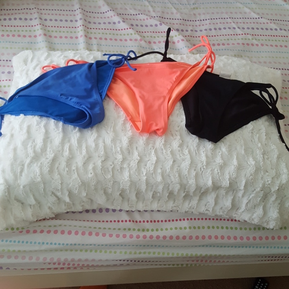 3 swimsuit bottoms